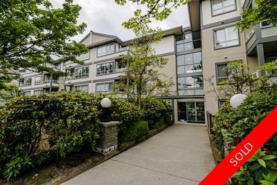 Collingwood Apartment for sale: Connaught 1 bedroom 608 sq.ft. (Listed 2019-08-06)